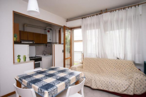 M302 - Marcelli, delizioso trilocale a 50 mt dalla spiaggia